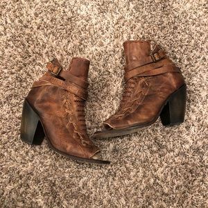 Freebird by Steven Booties